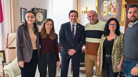 df5c103d684de73fb06b5a1cedf6d0f9_L