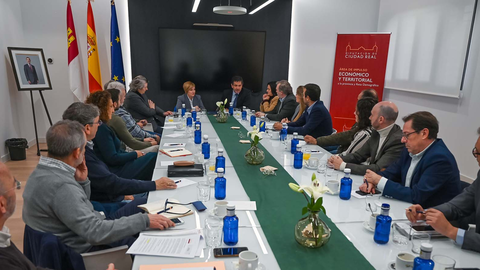 Reunión de empresarios en la Diputación de Ciudad Real