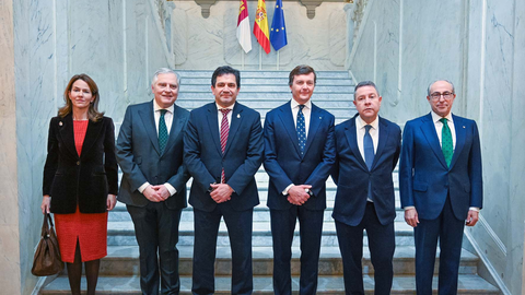 9e9ec3cbb27372f6201a8ccef2ec9ff8_3_XL