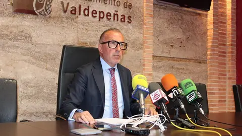 250225 VA-PACO DELGADO