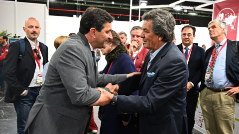 fdfe4dc2a2845aa3f87ca52b3e97b895_L