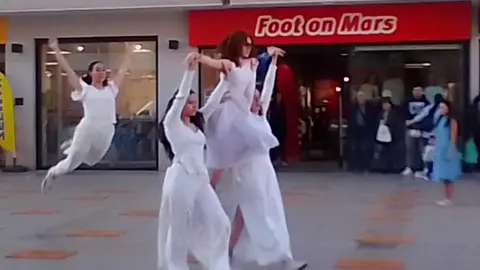 WhatsApp Image 2025-05-17 at 10.13.48 (3)