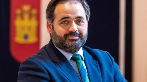 Paco Nuñez horizontal