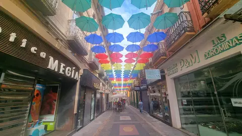 PARAGUAS VALDEPEÑAS (8)