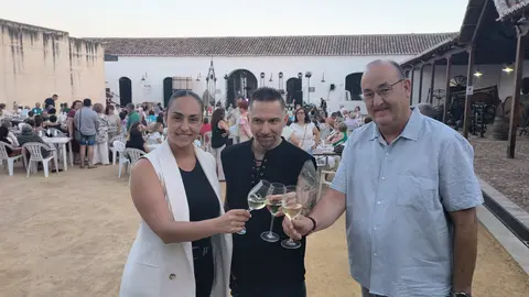 WhatsApp Image 2025-07-12 at 21.39.13 (1)