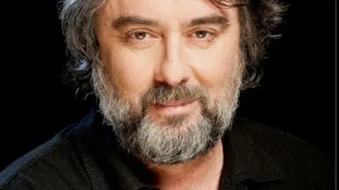 ANDRES LIMA PREMIO ESCENA 2025