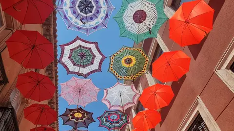 PARAGUAS GANCHILLO VALDEPEÑAS