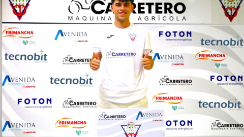 Polish_20250724_223803037 (4) (1) (3) (1)