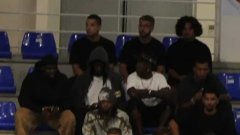 VINICIUS Y CAMAVINGA EN VALDEPEÑAS