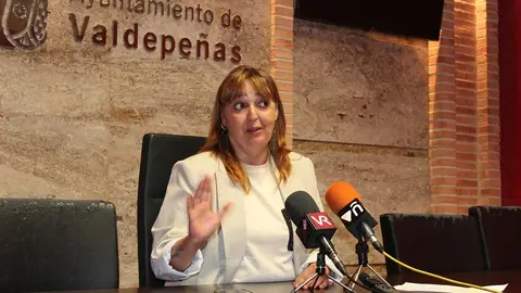 300925 VA-JULIA CEJUDO