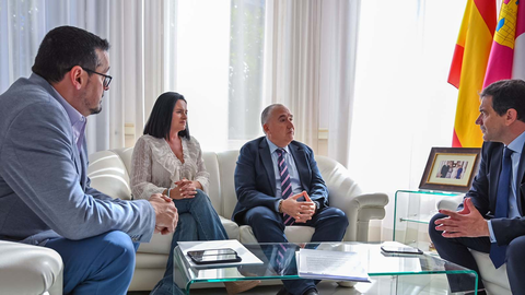 Reunión Miguel Ángel Valverde y FECIR