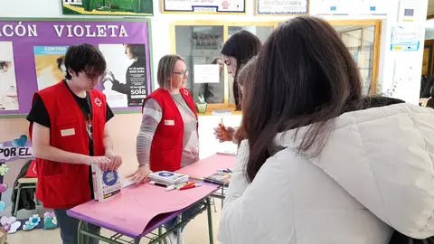 Voluntarios de Cruz Roja Juventud