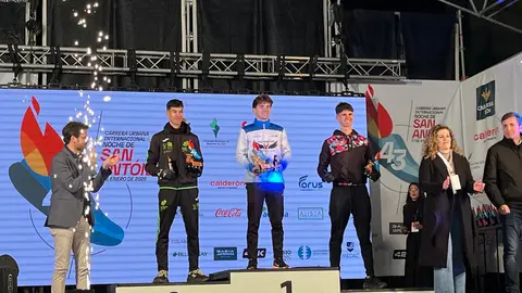 JAVIER HERN&Aacute;NDEZ 1&ordm; EN JA&Eacute;N