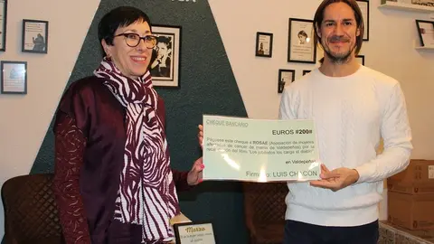 040326 VA-ENTREGA ROSAE