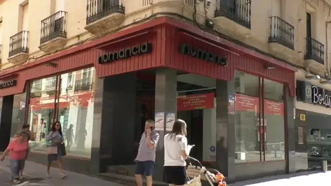 La demolici&oacute;n continuar&aacute; aplaz&aacute;ndose