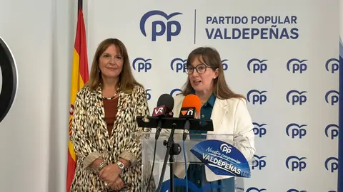 Tania Andicoberry y C&aacute;ndida Tercero
