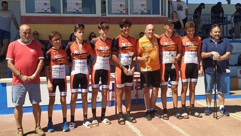 David Muñoz y el Club Ciclista Valdepeñas se imponen en el Trofeo del Cristo de la Vega de Socuéllamos