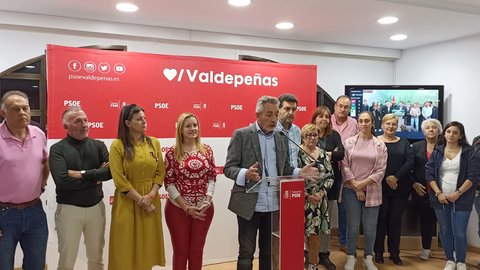 El PSOE pierde la mayoría absoluta en Valdepeñas, pero resiste a la "ola azul" que ha quitado a los socialistas las alcaldías de Puertollano, Tomelloso o La Solana