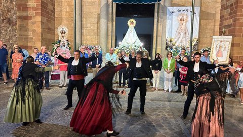 Fermento participa en el ofrecimiento a la Virgen de Peñarroya en La Solana
