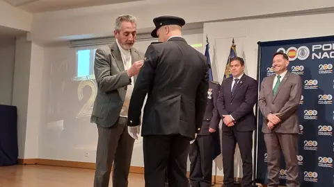 Valdepeñas acoge el 202 aniversario de la Policía Nacional, con autoridades y agentes de la provincia