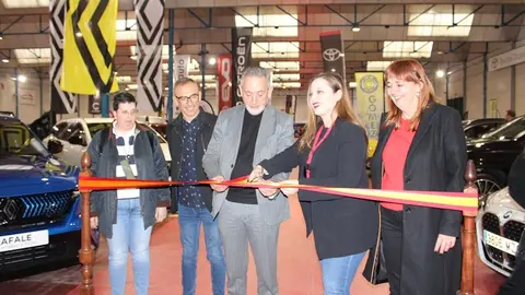 El Salón del Automóvil y del Vehículo de Ocasión abre sus puertas en Valdepeñas con una amplia oferta de más de 200 coches