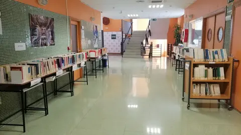 Libros para la solidaridad, campaña de la UNED de Valdepeñas