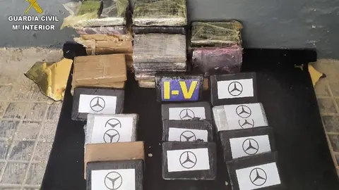 La Guardia Civil intercepta una furgoneta con 45,6 kilos de cocaína en Manzanares