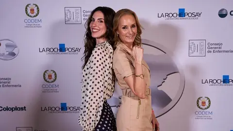 Claudia Rodríguez, enfermera de Oncología del Hospital de Valdepeñas, reconocida por la Fundación Sandra Ibarra