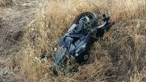 Fallece una chica de 23 años que circulaba en moto entre Moral de Calatrava y Manzanares