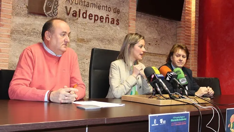 190226 VA-PRESENT ENCUENTRO MEDIO AMBIENTE