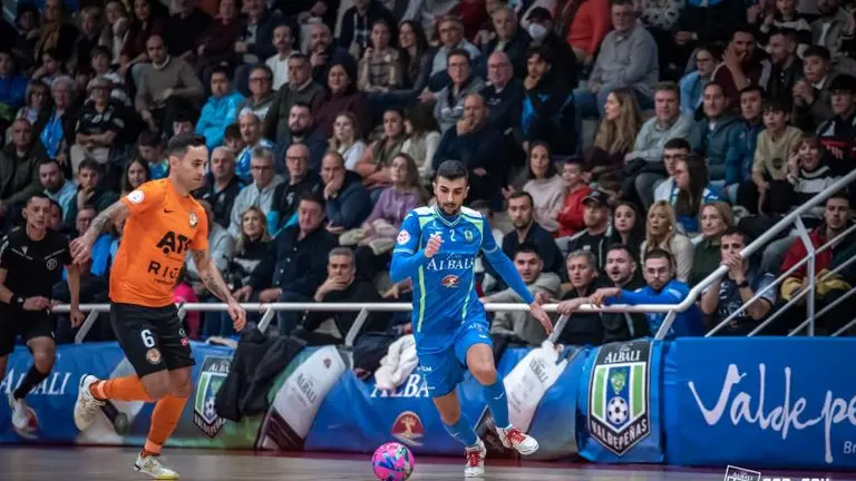 Vi&ntilde;a Albali Valdepe&ntilde;as