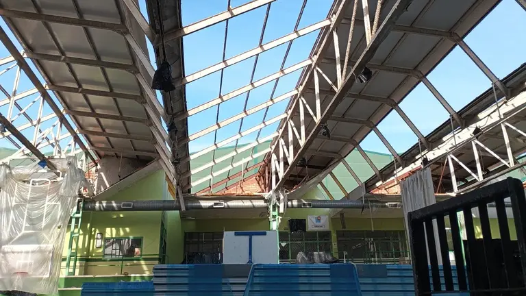 Cubierta del pabell&oacute;n La Molineta