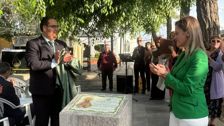 Presentaci&oacute;n monolito