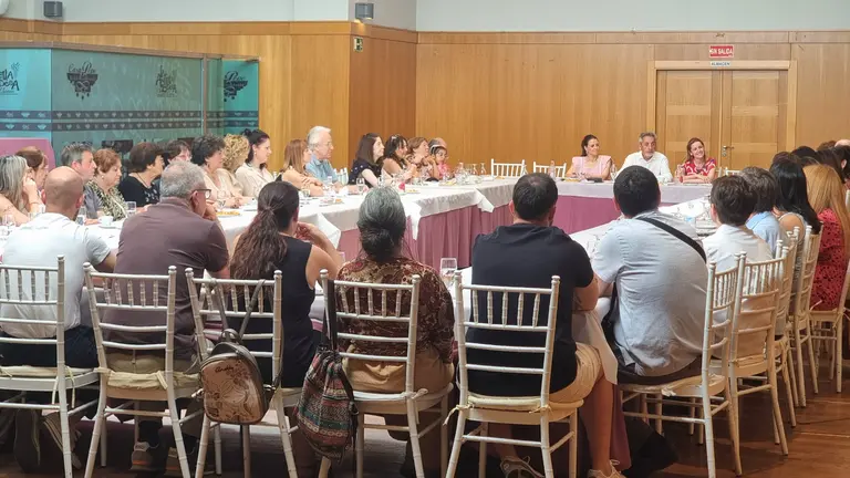 REUNI&Oacute;N COLECTIVOS SOCIALES