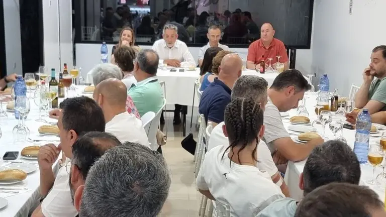 Encuentro entre el Ayuntamiento y los clubes deportivos
