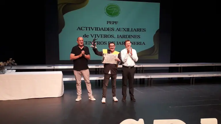 Foto Reconocimiento IES Gregorio Prieto