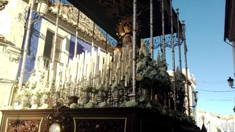 Hermandad de la Soledad en la tarde del Sábado Santo en Valdepeñas
