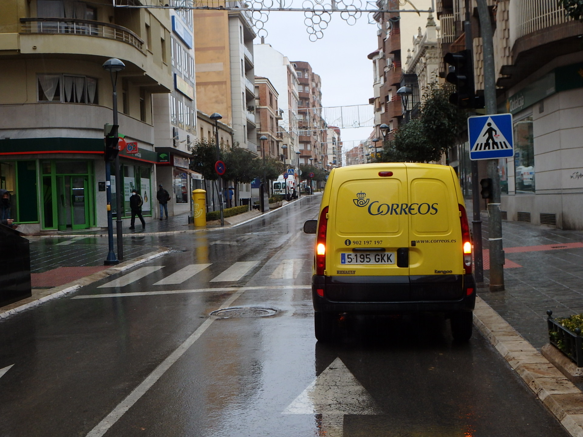 Semáforo roto en la calle Seis de Junio