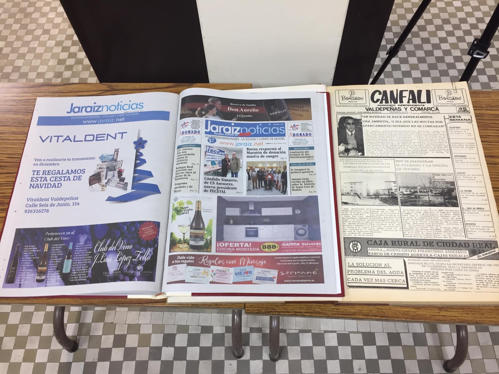 Acto de la donación a la UNED de todas las ediciones de Canfali y Jaraíz