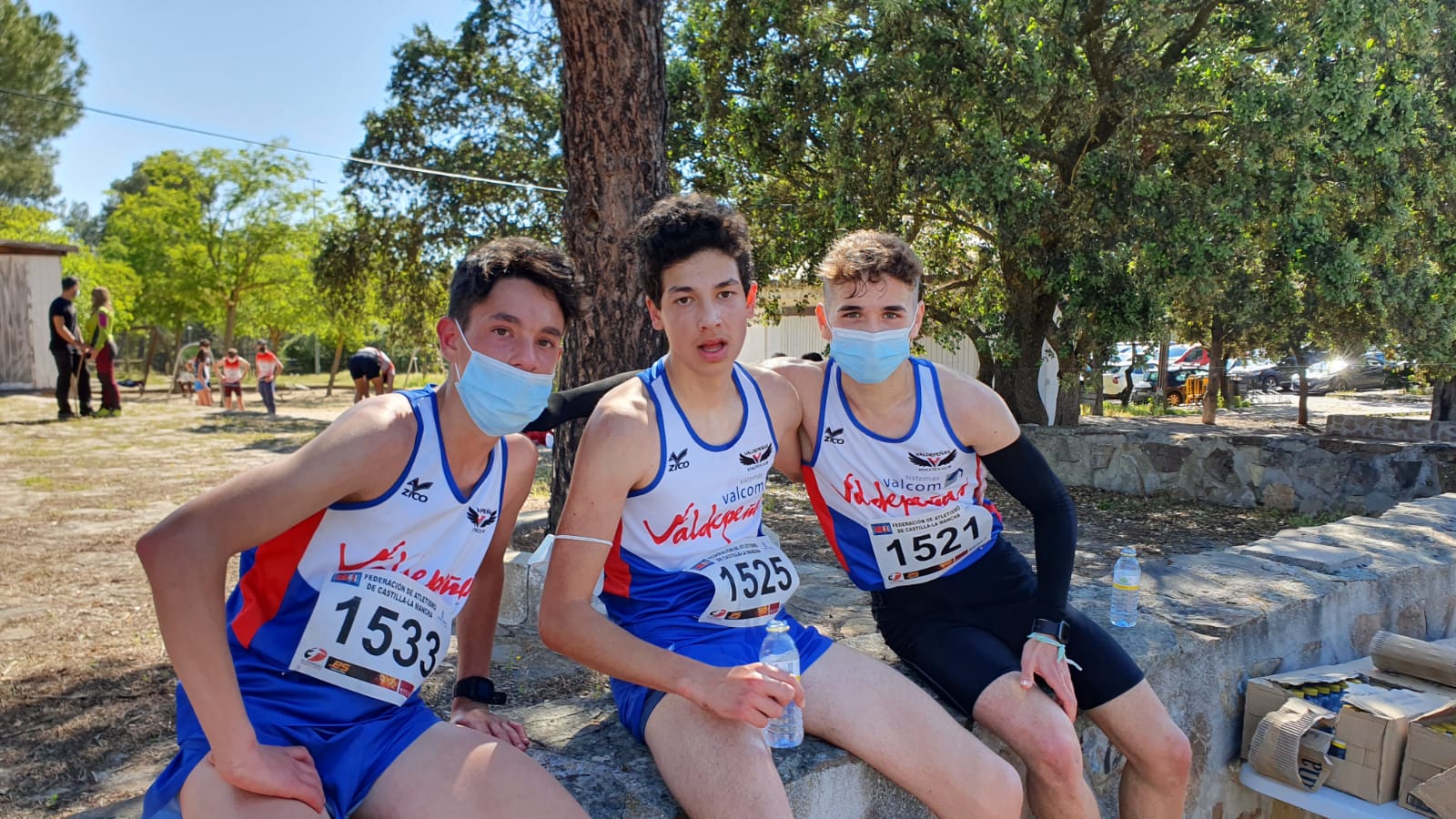 PERONA, LEÓN Y DIAZ.