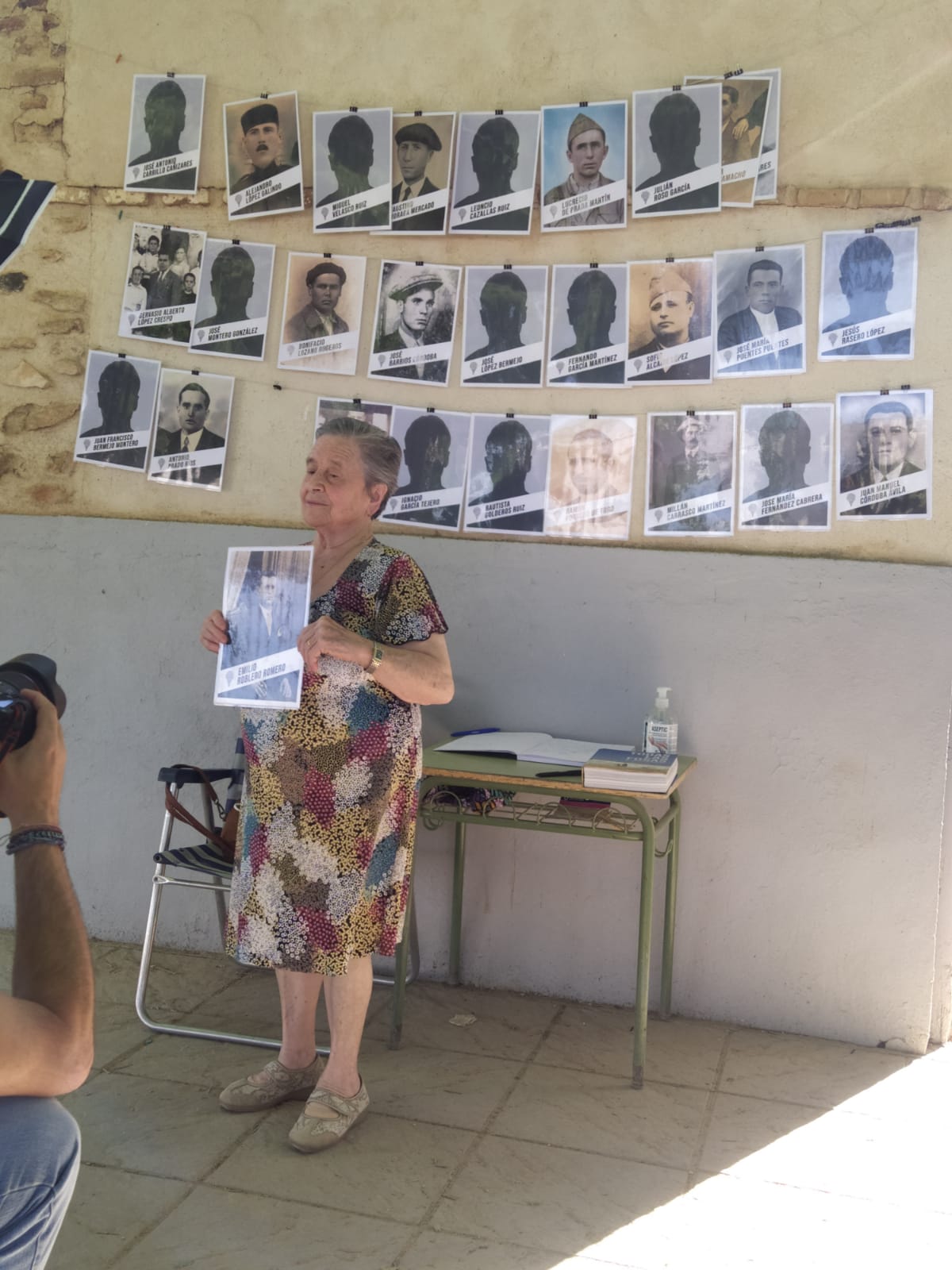 IU Valdepeñas visita el cementerio civil de Almagro