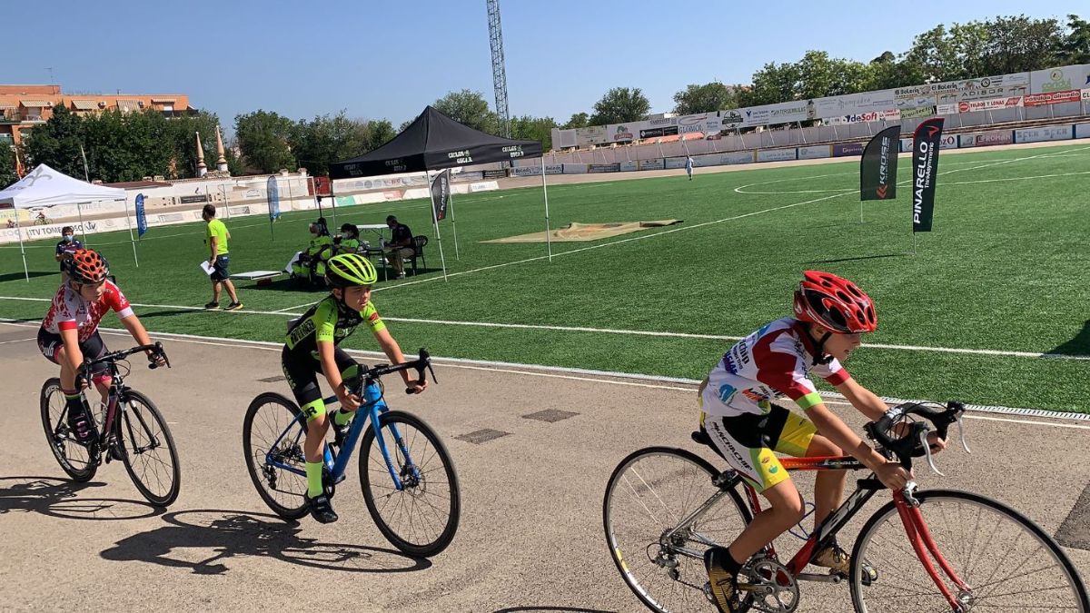 acd0fbf7-dc4f-9d4b-5033-d604d4e07044