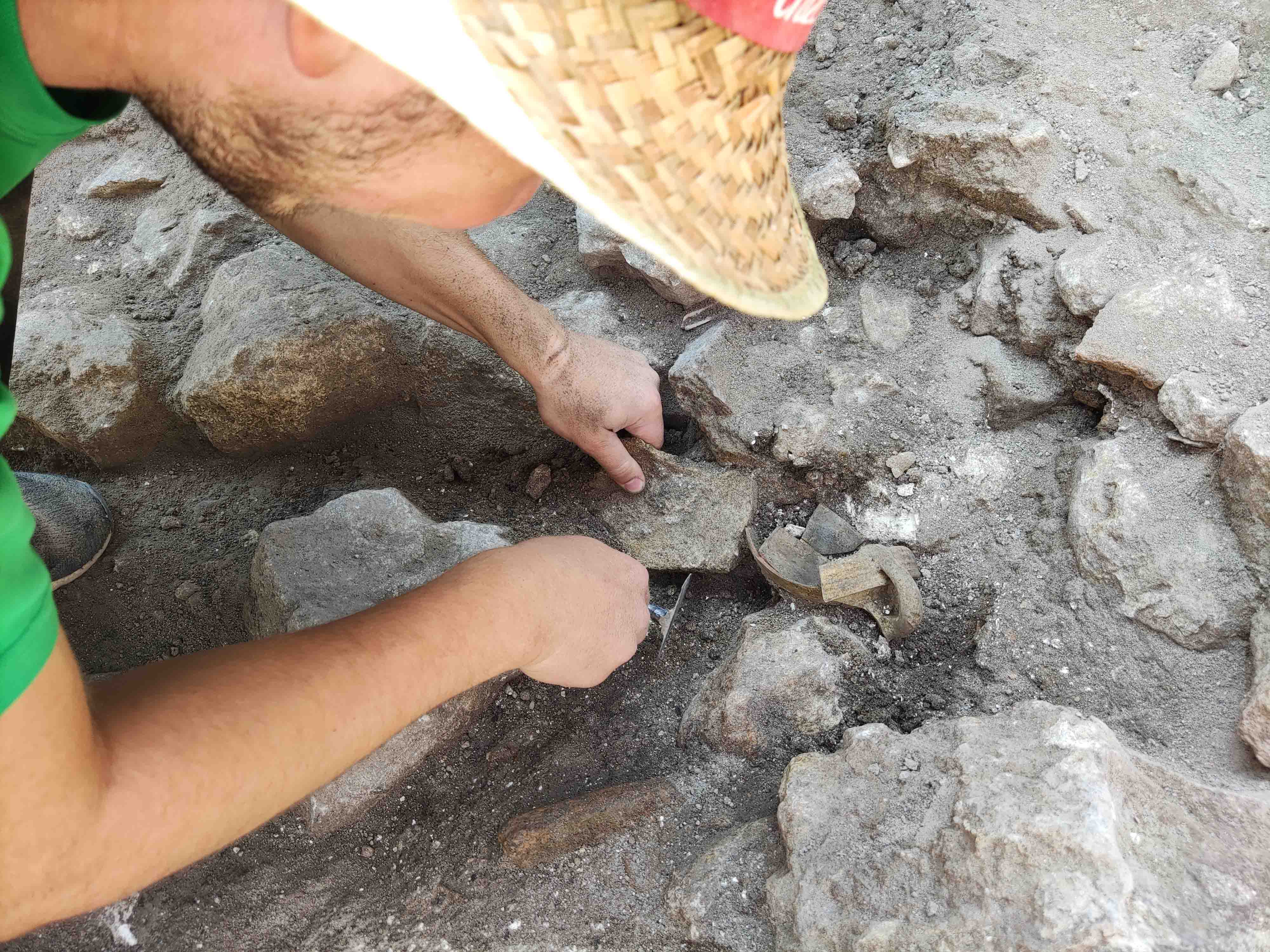 Curso de arqueología en Calatrava la Vieja