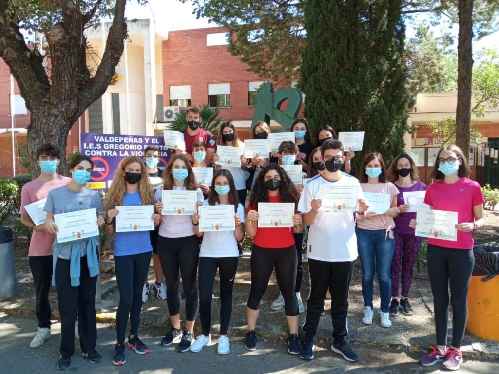 Alumnos del IES Gregorio Prieto premiados con el sello de calidad ETwinning