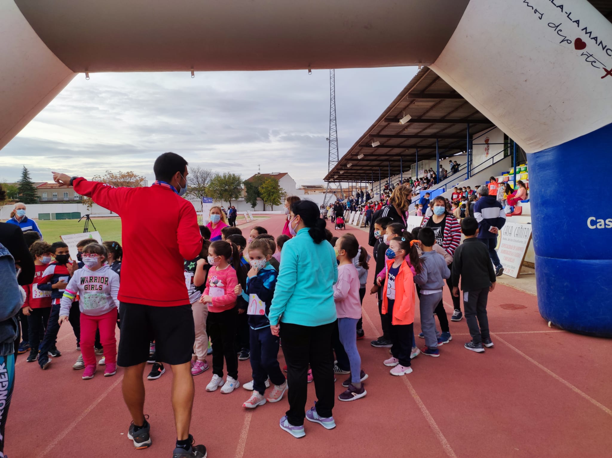 Carrera solidaria del Colegio Jesús Baeza en La Molineta
