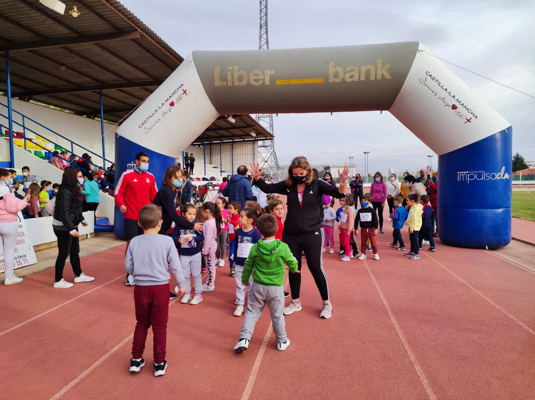 Carrera solidaria del Colegio Jesús Baeza en La Molineta