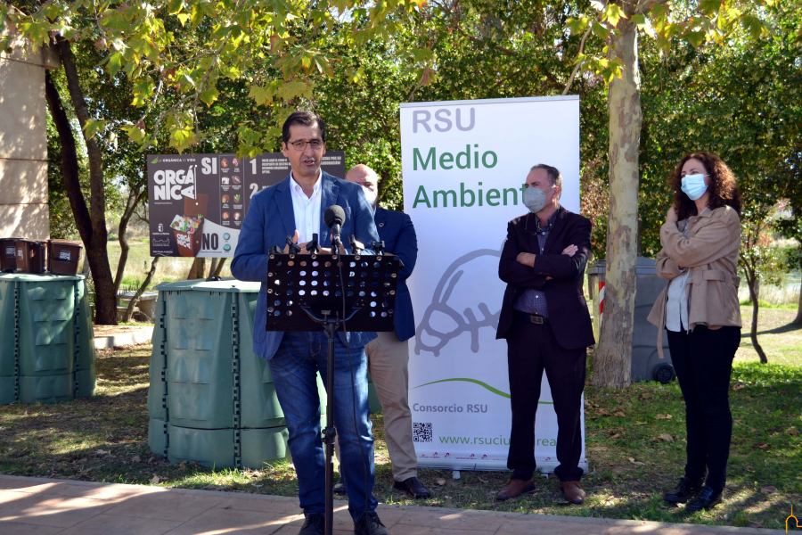 Compostaje de residuos en el entorno de Cabañeros