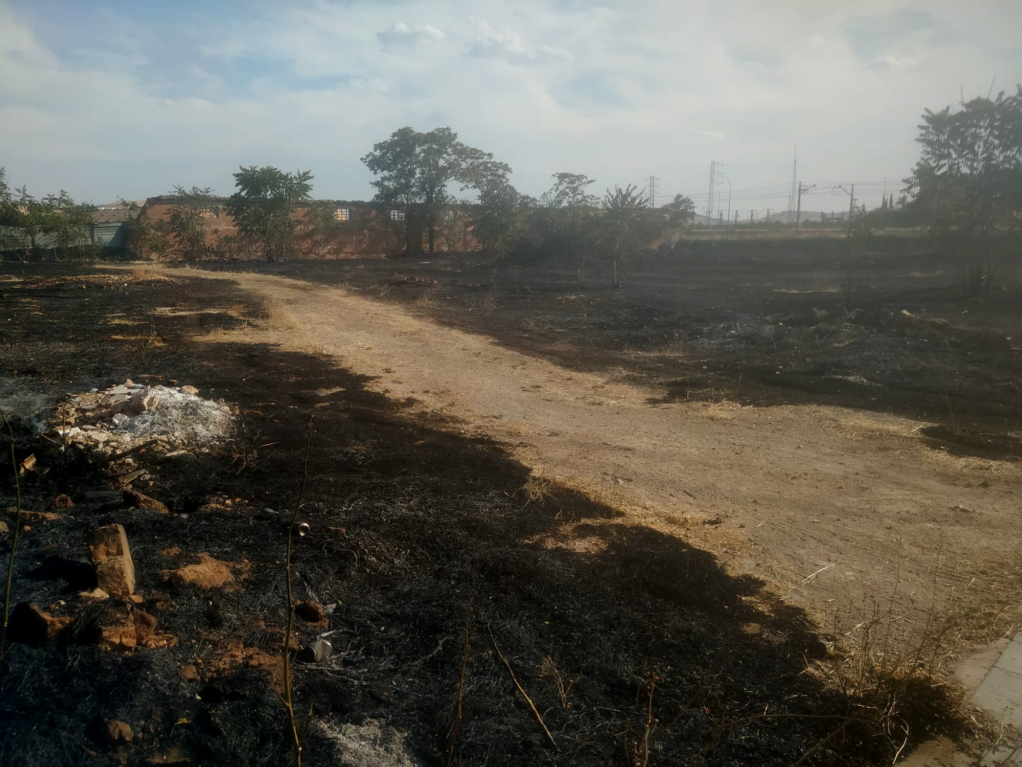 Incendio de los dos solares en Valdepeñas
