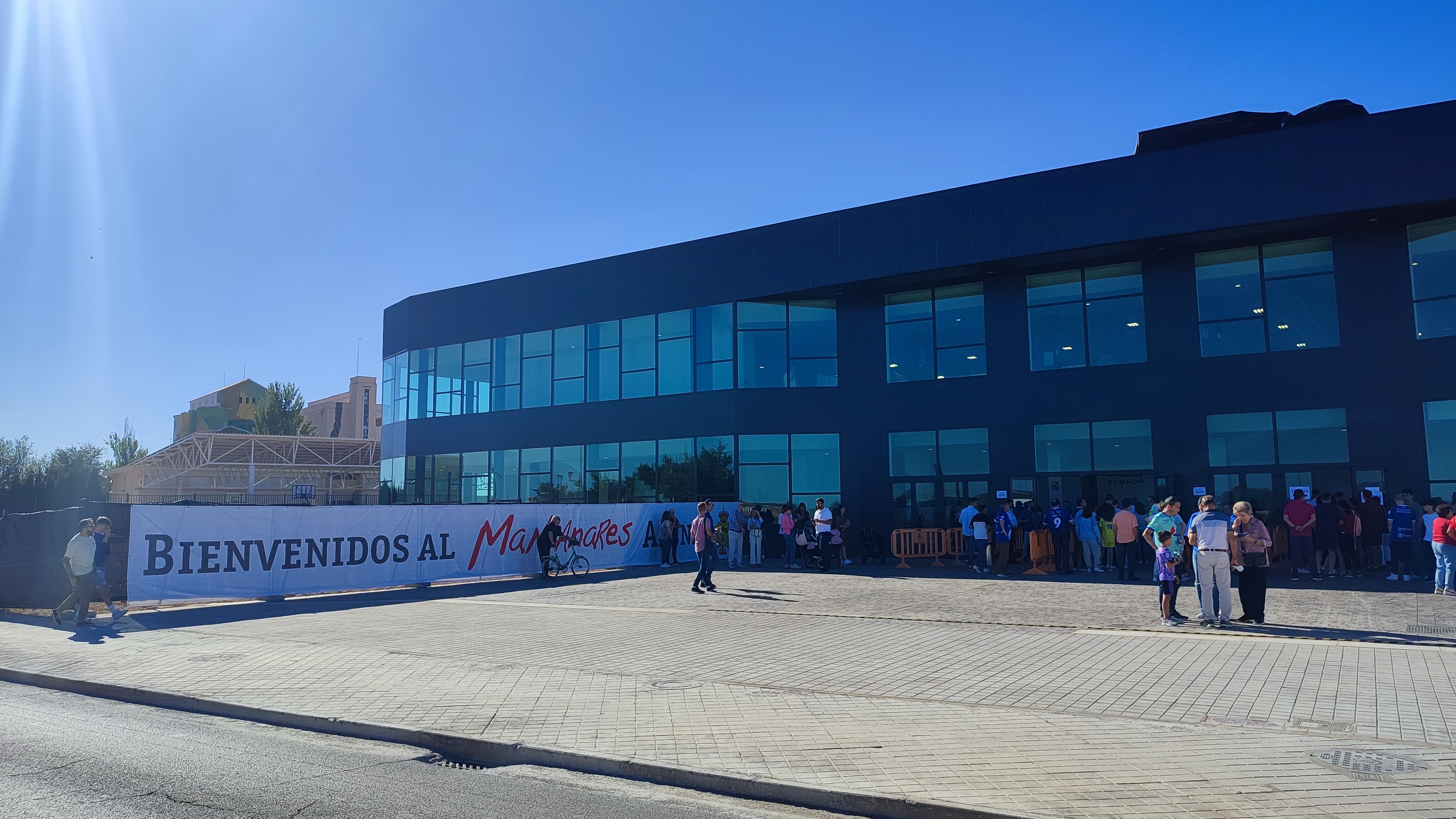 Estreno del pabellón Manzanares Arena 1