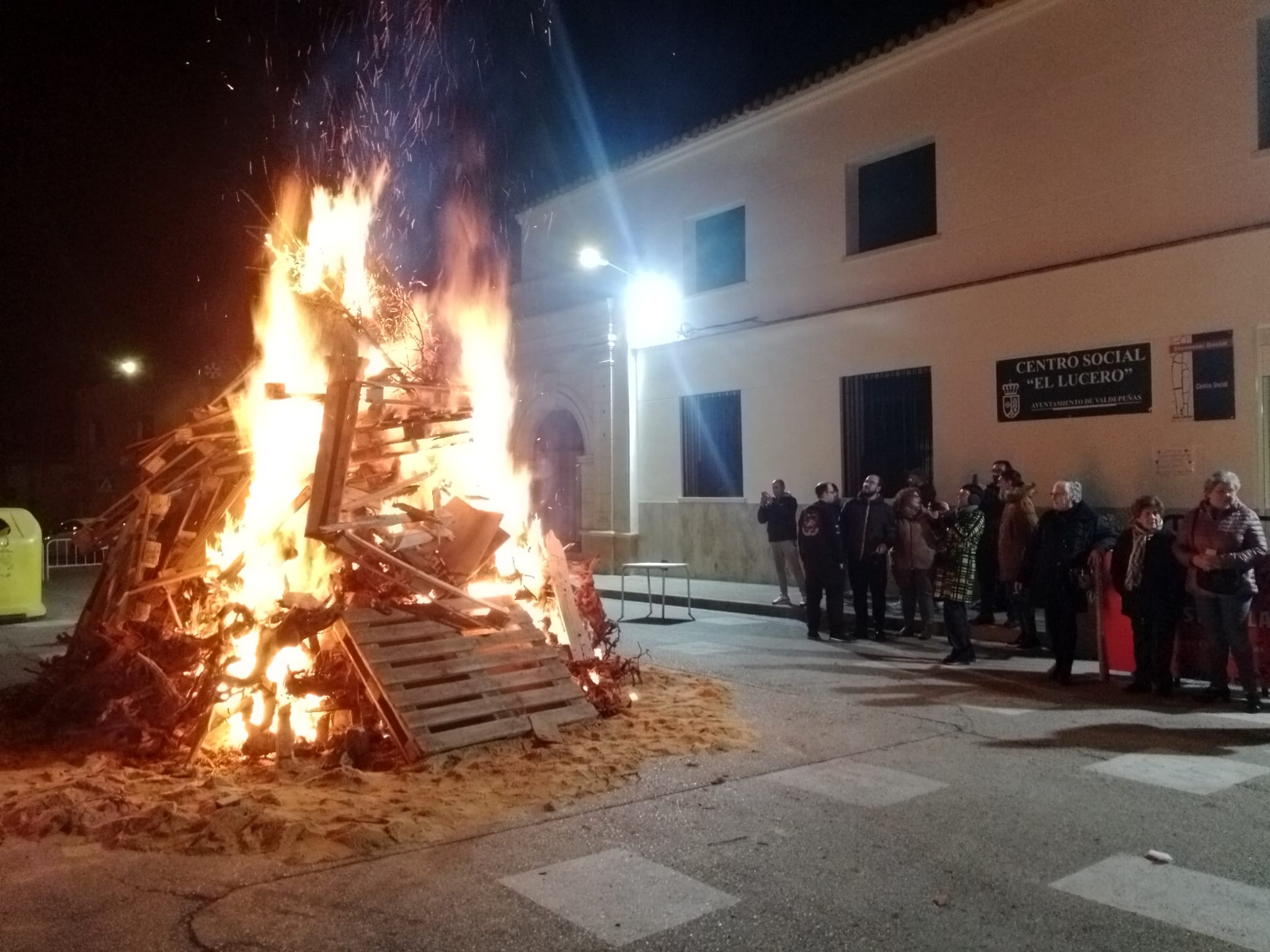 Hogueras de San Antón Valdepeñas 2024 (1)